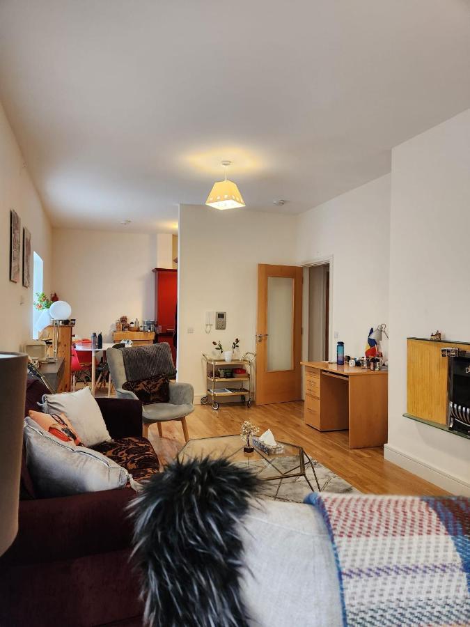 Our Tiny Little Home Корк Екстер'єр фото